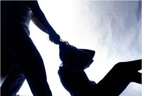 Án tù chung thân cho gã đàn ông giết vợ