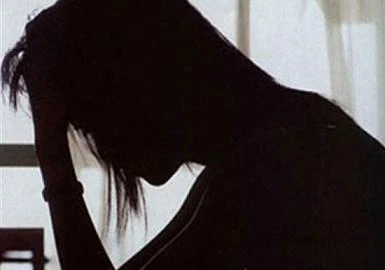 Bà mẹ 2 con bỏ trốn cùng “phi công trẻ” 16 tuổi