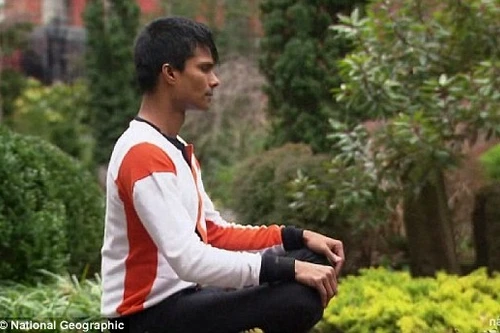 Người đàn ông sống không cần ăn suốt 5 năm