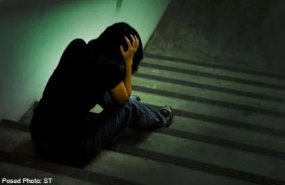 Tố cáo cha đẻ để thoát cảnh 12 năm làm nô lệ tình dục