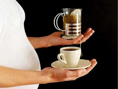 Uống cà phê ảnh hưởng tới sự phát triển của bào thai
