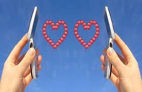 Đừng để những tin nhắn làm bạn rời xa nửa kia của mình 