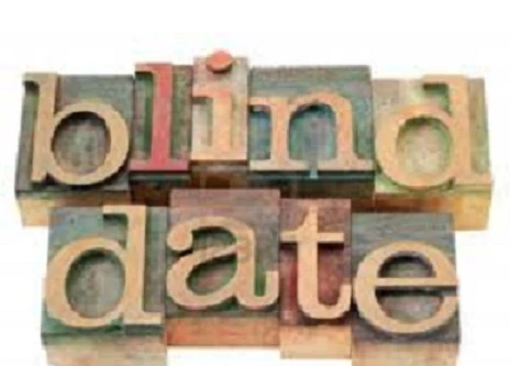 Vô tình, bố chồng sắp lịch “hẹn tình” với con dâu 