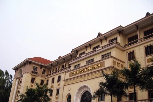 Triển lãm ảnh ” Y Hà Nội - Xưa & Nay “