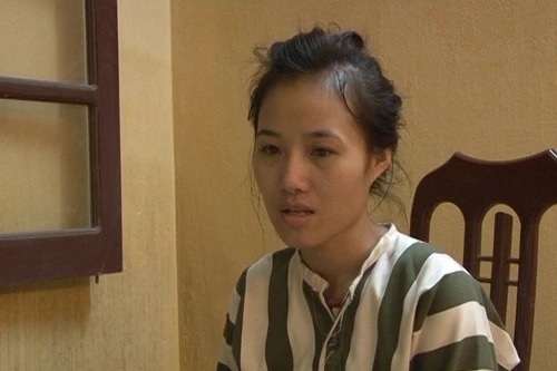 Vừa bán dâm, vừa môi giới khách cho "đồng nghiệp"