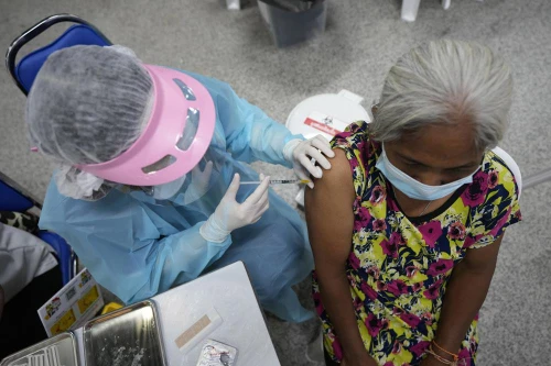 Biến thể Delta khiến tình hình dịch Covid-19 trên thế giới vẫn phức tạp 