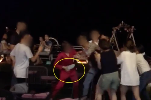 Đánh ghen “hội đồng” có thể bị xử lý theo nhiều tội danh 