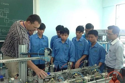 Công dân hỏi, cử tri kiến nghị - Bộ Công an trả lời