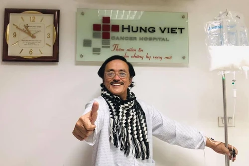 Nghệ sĩ Giang Còi lạc quan chiến đấu với bệnh tật