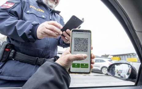 Châu Âu khẩn cấp áp đặt các biện pháp ngăn ngừa đại dịch Covid-19 bùng phát 