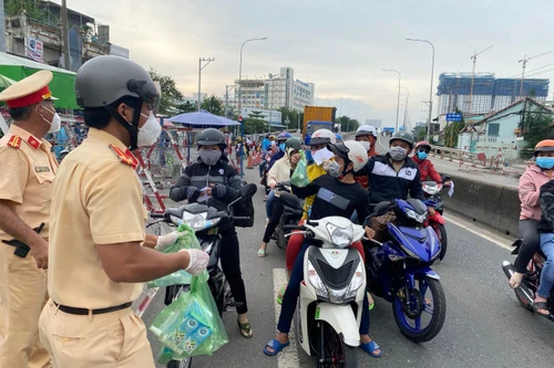 Việt Nam vững tin vào khả năng thích ứng và vượt qua dịch Covid-19 