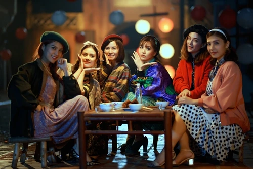 Bích Phương gây "sốt" với MV có câu hỏi "Bao giờ lấy chồng?"