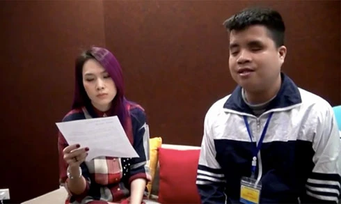 Nghe "Sầu tím thiệp hồng" được Mỹ Tâm thu âm với chàng trai khiếm thị