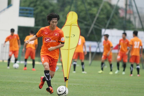Tiền vệ Nguyễn Tuấn Anh: Tôi chưa hài lòng với phong độ hiện tại