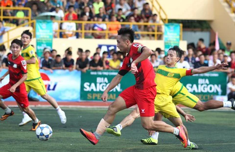 AVG bỏ hàng trăm triệu để được truyền hình trực tiếp giải "phủi" Hà Nội