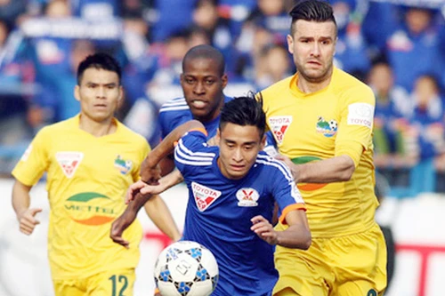 Cửa hẹp cho Than Quảng Ninh vô địch V-League sớm một vòng đấu
