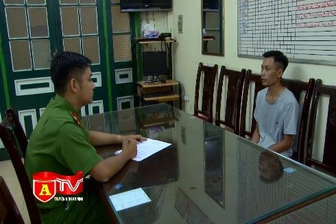 Đi cướp tài sản để trả tiền vay "tín dụng đen"