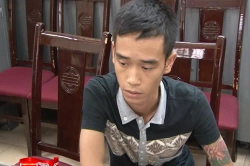 Bắt nhóm đối tượng chuyên dùng chất bẩn đòi nợ thuê