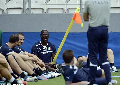 De Rossi: Mario, đã đến lúc cậu trưởng thành