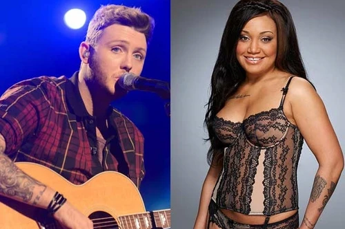 "Thần tượng âm nhạc" trả tiền xem thoát y tại nhà riêng