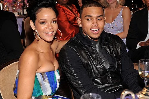Rihanna thành thật về tình cảm hiện tại với Chris Brown