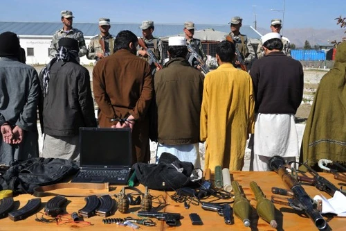 Afghanistan: 52 lính Taliban bị giết trong một ngày