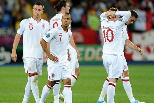 3 CĐV bị bắt sau trận Anh - Italy