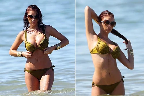 Chộp được những khoảng khắc bốc lửa của ngôi sao Amy Childs