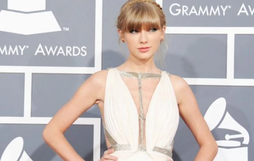 Taylor Swift lạc vào xứ sở thần tiên