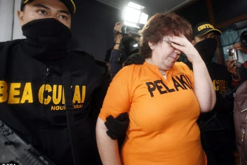 Một phụ nữ buôn lậu lượng ma túy "khủng" qua đường hàng không