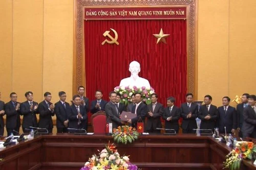 Bộ trưởng Bộ Công an Trần Đại Quang tiếp đoàn đại biểu Bộ Nội vụ Singapore