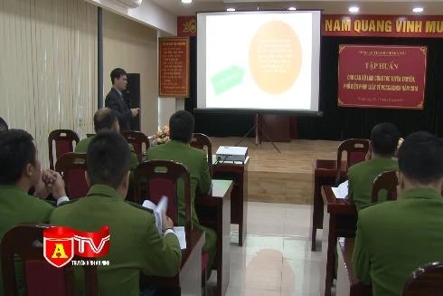 Tập huấn nghiệp vụ cho cán bộ tuyên truyền về PCCC và cứu nạn, cứu hộ