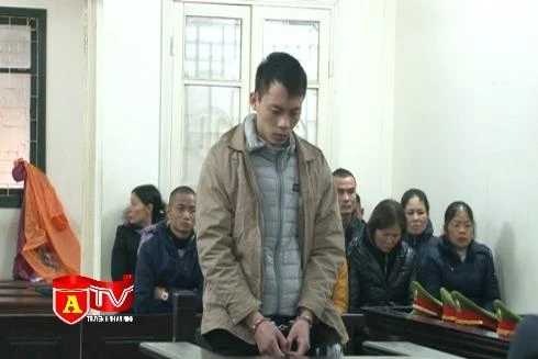 Giúp bạn truy sát gia đình người vay nợ, lĩnh án 13 năm tù