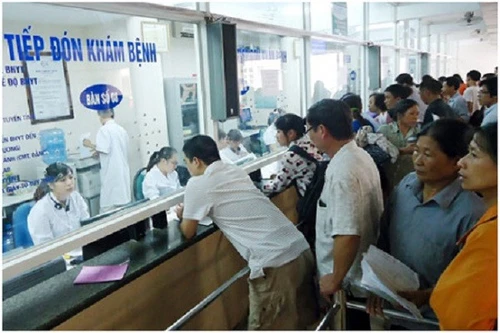 Các bệnh viện không được đồng loạt tăng viện phí