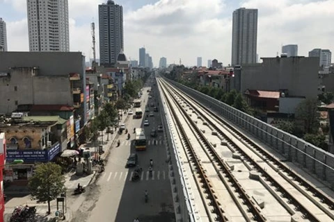 Ray đường sắt Cát Linh - Hà Đông bị rỉ sét có phần do thời tiết!