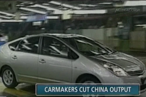 Các hãng ô tô Nhật Bản tại Trung Quốc cắt giảm số lượng xe 