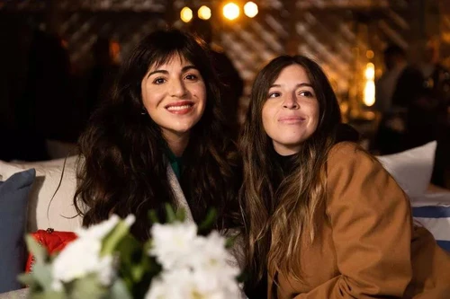 Bí ẩn chuyện con gái Maradona nhờ nhà tâm linh gọi hồn gặp cha