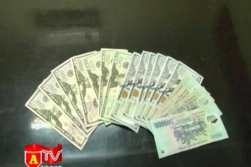 Nhân viên masage trộm tiền của người nước ngoài