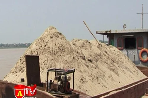 Quyết chặn nạn " cát tặc " lộng hành 