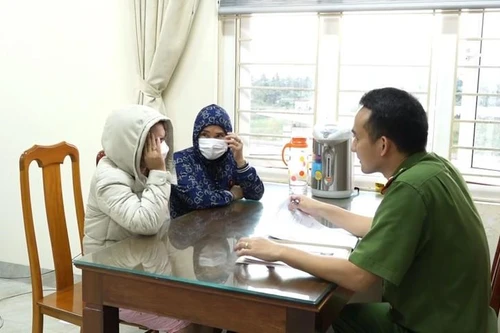 Huy động 300 cán bộ chiến sỹ 'xóa' nhiều tụ điểm cờ bạc trên địa bàn