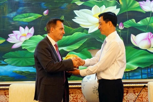 Công an Hà Nội tiếp đoàn Tham tán, Tùy viên Đại sứ quán Pháp