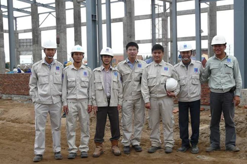 Cảnh giác với dịch vụ hỗ trợ đưa lao động sang Singapore