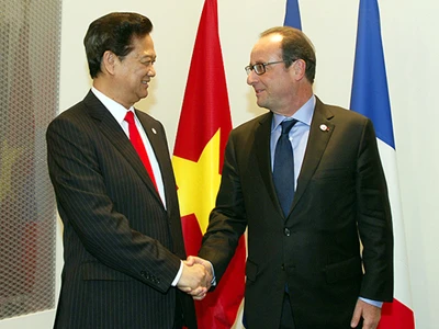 Á-Âu cần phối hợp hành động