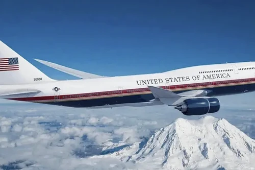 Mỹ thay đổi màu sơn cho chuyên cơ Không lực Một