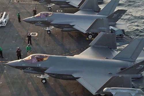 Thủy quân lục chiến Mỹ sẽ có 261 tiêm kích tàng hình F-35B và F-35C vào cuối năm 2026