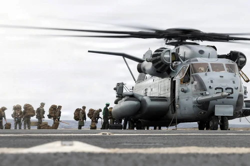 Kịch bản Mỹ đưa bộ binh vào Iran: Chiến dịch nguy hiểm và bài toán hậu cần khổng lồ