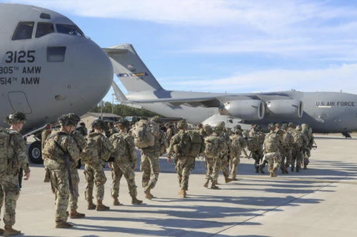 Mỹ triển khai Bộ chỉ huy Sư đoàn dù 82 tới Trung Đông, sẵn sàng phương án tác chiến mặt đất