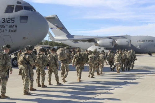 Mỹ cân nhắc điều 3.000 lính thuộc Sư đoàn Dù 82 tới Trung Đông