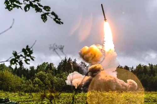 Ukraine đề phòng Nga tập kích bằng tên lửa 'xuyên thủng mọi lá chắn'
