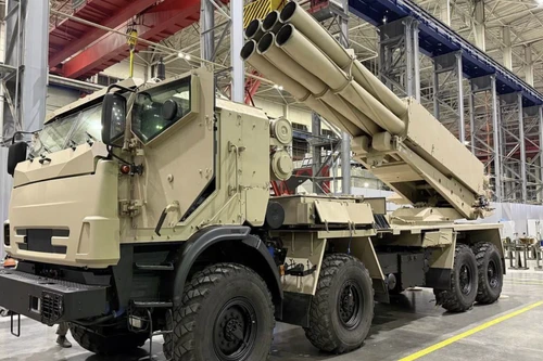 Nga giới thiệu pháo phản lực phóng loạt cơ động cao Sarma cạnh tranh với HIMARS Mỹ